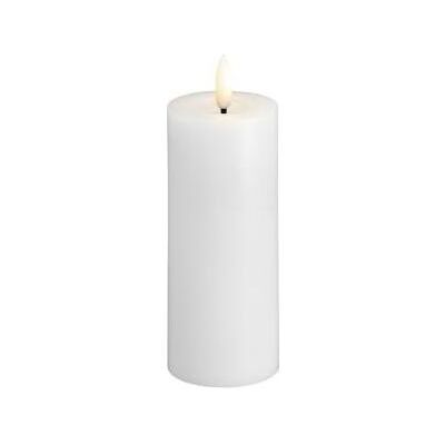Moods & More, Nachtlicht, Usorteret LED pillar candle in white with melting effect – Ø 4.9 cm x H 12,5 cm Moods & More, Nachtlicht, Usorteret LED pillar candle in white with melting effect – Ø 4.9 cm x H 12,5 cm