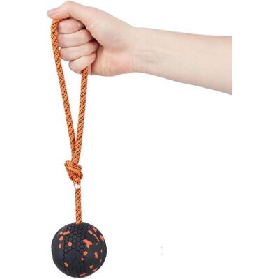 Non-Stop Dogwear Non-Stop - Ball with rope - Orange/black - 6cm (Ballspielzeug Hund), Hundespielzeug Non-Stop Dogwear Non-Stop - Ball with rope - Orange/black - 6cm (Ballspielzeug Hund), Hundespielzeug