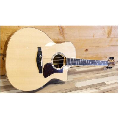 Eastman Guitars Eastman AC822CE-FF (Westerngitarre, Boden und Zargen aus massivem Palisander, Decke aus massiver Engelmann-Fichte, Griffbrett aus Ebenholz, Hals aus geflammtem Mahagoni), Gitarre Eastman Guitars Eastman AC822CE-FF (Westerngitarre, Boden und Zargen aus massivem Palisander, Decke aus massiver Engelmann-Fichte, Griffbrett aus Ebenholz, Hals aus geflammtem Mahagoni), Gitarre