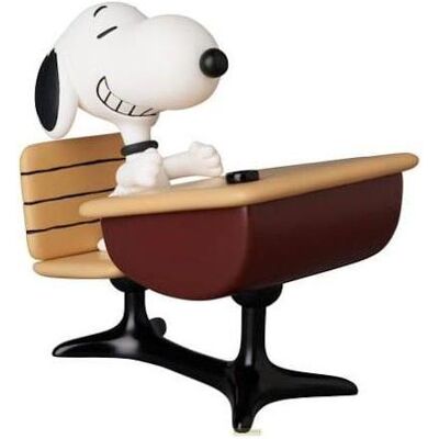 Medicom Peanuts UDF Serie 18 Minifgur Snoopy with desk 9 cm Medicom Peanuts UDF Serie 18 Minifgur Snoopy with desk 9 cm