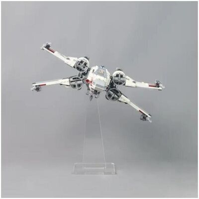 iDisplayit Acryl-Ständer für LEGO Modelle (Angewinkelt 18 cm hoch) iDisplayit Acryl-Ständer für LEGO Modelle (Angewinkelt 18 cm hoch)