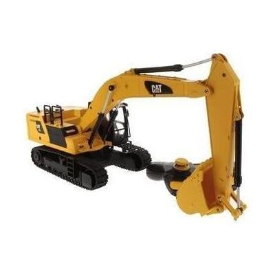 Carrera PELLETEUSE CAT 1/24 RC (SPE) Carrera PELLETEUSE CAT 1/24 RC (SPE)