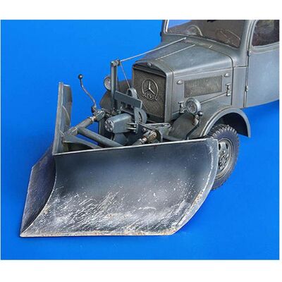 Plus Model Schneeschieber für Italeri Bausatz Plus Model Schneeschieber für Italeri Bausatz
