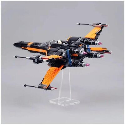 iDisplayit Acryl-Ständer für LEGO Modelle (Angewinkelt 12 cm hoch) iDisplayit Acryl-Ständer für LEGO Modelle (Angewinkelt 12 cm hoch)