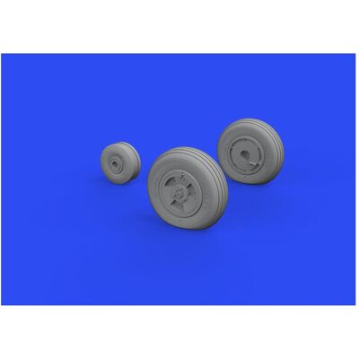 Eduard Vampire F.3 wheels 1/48 Eduard Vampire F.3 wheels 1/48