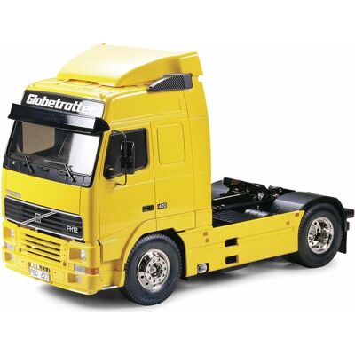Tamiya Volvo FH12 Globetrotter 420 (Kit) Tamiya Volvo FH12 Globetrotter 420 (Kit)