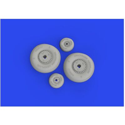 Eduard MC.202 wheels 1/32 ITALERI Eduard MC.202 wheels 1/32 ITALERI