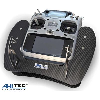 AHLtec Senderpult Futaba T26SZ Carbon mit Standard Senderpultbügel, ohne Handauflagen AHLtec Senderpult Futaba T26SZ Carbon mit Standard Senderpultbügel, ohne Handauflagen