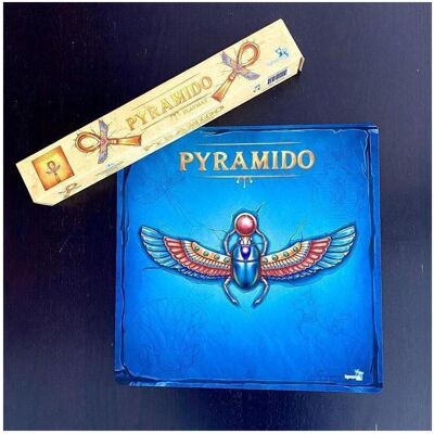 Synapses Games, Spielteppich + Spielmatte, SG026 - Pyramido Spielmatte: Geflügelter Skarabäus von Chepre (Farbe hellblau) Synapses Games, Spielteppich + Spielmatte, SG026 - Pyramido Spielmatte: Geflügelter Skarabäus von Chepre (Farbe hellblau)