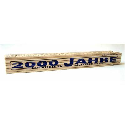 MeterMorphosen, Längenmesswerkzeug, 2000 Jahre Geschichte am laufenden Meter, Zollstock (2 m) MeterMorphosen, Längenmesswerkzeug, 2000 Jahre Geschichte am laufenden Meter, Zollstock (2 m)