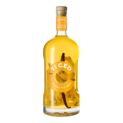 Les Rhums de Ced Magnum - Rum arrangé - Ti Ced - Ananas Victoria Les Rhums de Ced Magnum - Rum arrangé - Ti Ced - Ananas Victoria