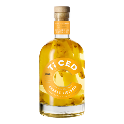 Les Rhums de Ced Rum arrangé - Ti Ced - Ananas Victoria Les Rhums de Ced Rum arrangé - Ti Ced - Ananas Victoria