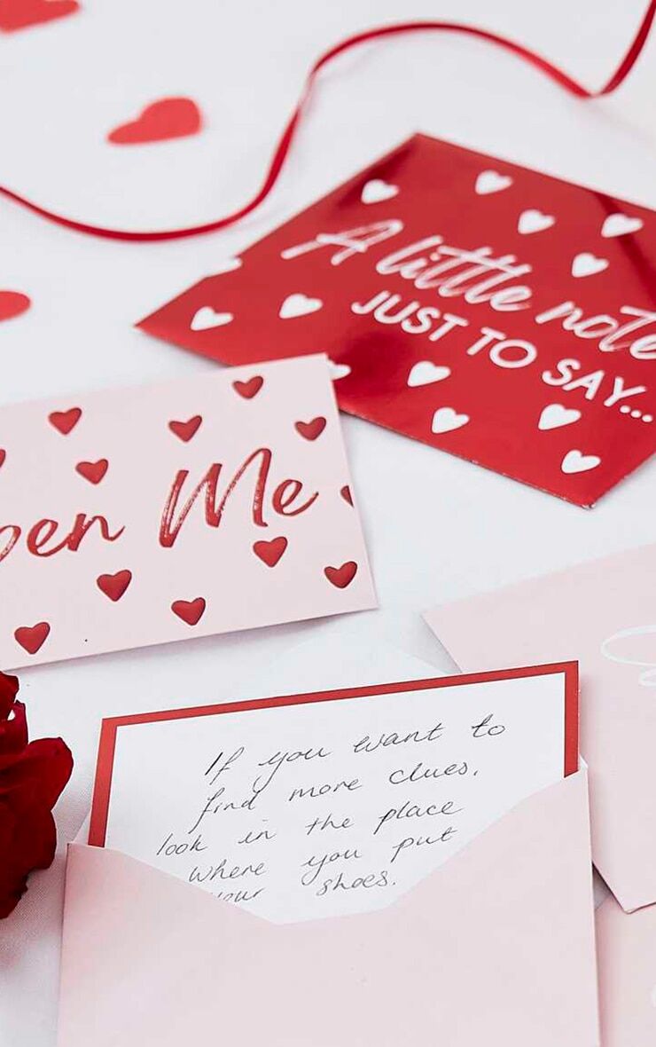 PrettyLittleThing Valentines Treasure Hunt  - Red - Size: One Size