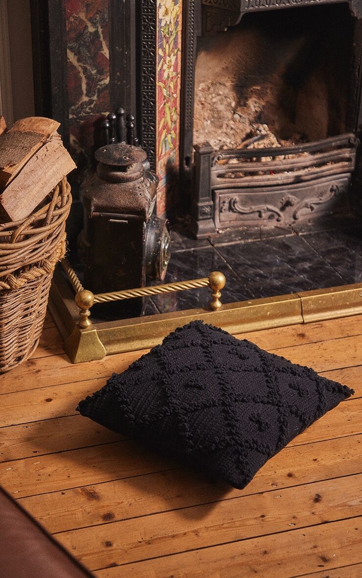 PrettyLittleThing Black Bobble Diamond Filled Cushion  - Black - Size: One Size