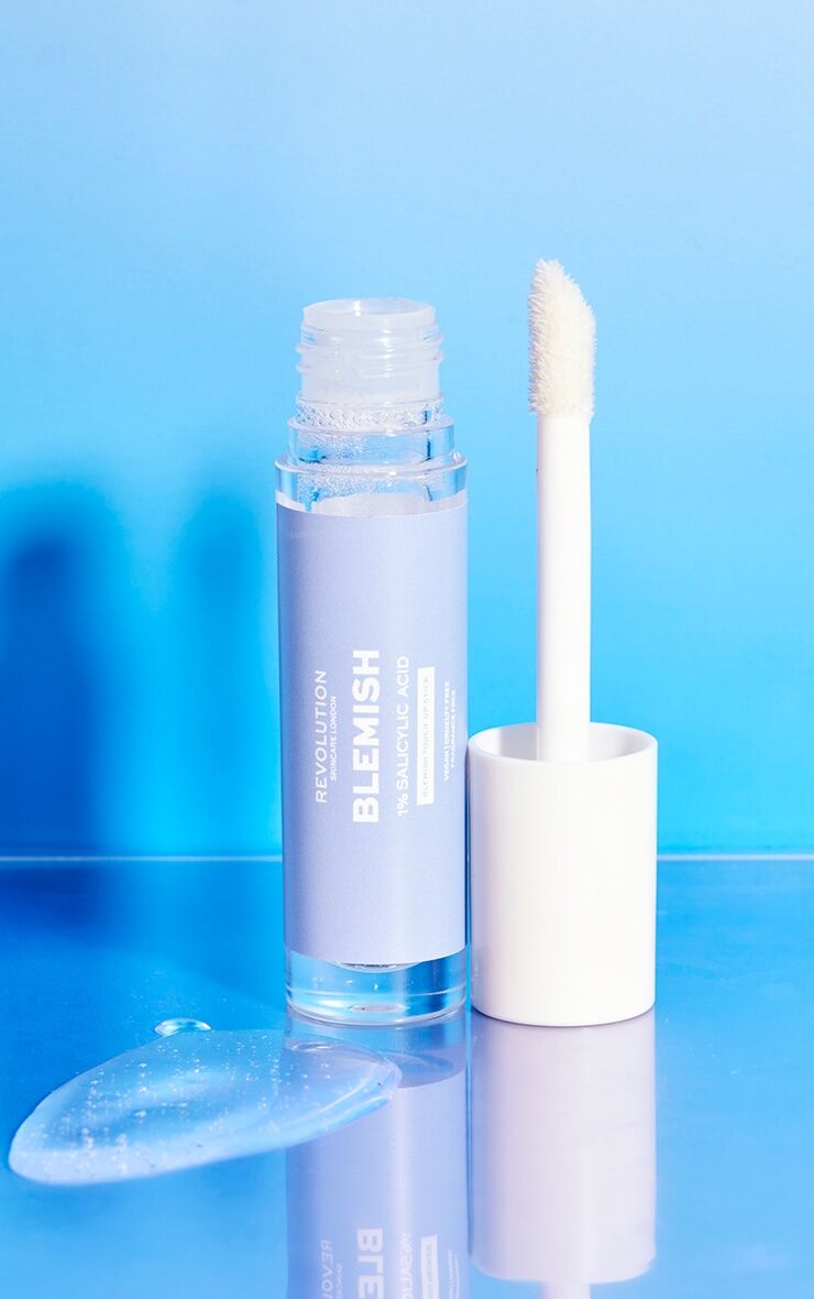 PrettyLittleThing Revolution Skincare Anytime Anywhere 1% Salicylic Acid Blemish Touch Up Stick  - Clear - Size: One Size