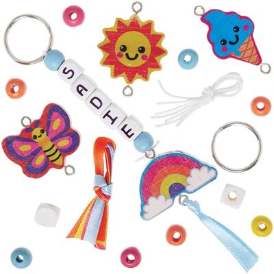 Baker Ross VC125 Kits de création de porte-clés et de pendentifs pour sacs Lot de 4, breloques en bois personnalisables Baker Ross VC125 Kits de création de porte-clés et de pendentifs pour sacs Lot de 4, breloques en bois personnalisables