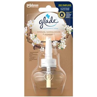 Glade Electric Scented Oil Recharge Electrique d'huile parfumée, Sensual Sandalwood & Jasmine, 1 Recharge Glade Electric Scented Oil Recharge Electrique d'huile parfumée, Sensual Sandalwood & Jasmine, 1 Recharge