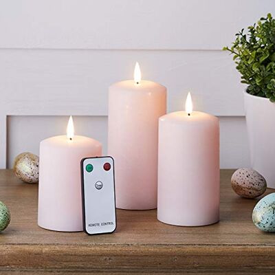 Lights4fun TruGlow® Lot de 3 bougies piliers LED sans flamme avec minuteur en cire véritable et télécommande Rose Lights4fun TruGlow® Lot de 3 bougies piliers LED sans flamme avec minuteur en cire véritable et télécommande Rose