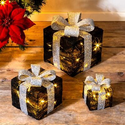 Spetebo Lot de 3 boîtes cadeaux LED avec minuterie Couleur Boîtes décoratives de Noël éclairées en blanc chaud Pour Noël, l'Avent, l'hiver, le sapin de Noël Éclairage décoratif à piles (noir) Spetebo Lot de 3 boîtes cadeaux LED avec minuterie Couleur Boîtes décoratives de Noël éclairées en blanc chaud Pour Noël, l'Avent, l'hiver, le sapin de Noël Éclairage décoratif à piles (noir)