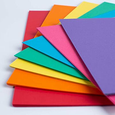 House of Card & Paper Lot de 50 feuilles de papier cartonné A4 210 g/m² House of Card & Paper Lot de 50 feuilles de papier cartonné A4 210 g/m²