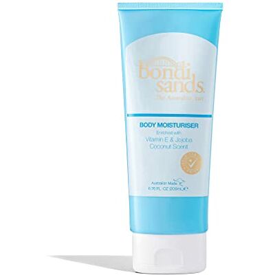 Bondi Sands Crème hydratante pour le corps à la noix de coco Formule au pH équilibré qui aide à prolonger votre bronzage et nourrit + hydrate la peau avec de la vitamine E et du jojoba, autobronzant, végétalien + sans cruauté envers les animaux 200 ml Bondi Sands Crème hydratante pour le corps à la noix de coco Formule au pH équilibré qui aide à prolonger votre bronzage et nourrit + hydrate la peau avec de la vitamine E et du jojoba, autobronzant, végétalien + sans cruauté envers les animaux 200 ml