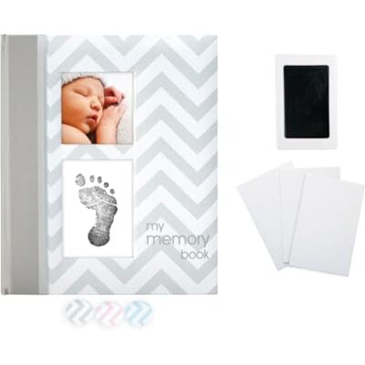 Pearhead Chevron Baby Memory Book avec un bloc d'encre Clean-Touch inclus pour créer l'empreinte de la main ou l'empreinte du bébé, gris Pearhead Chevron Baby Memory Book avec un bloc d'encre Clean-Touch inclus pour créer l'empreinte de la main ou l'empreinte du bébé, gris