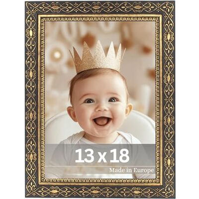 Victor Vermeer Cadre photo vintage noir et doré 13x18 cm – Cadre baroque avec verre acrylique – Paroi arrière stable en MDF Victor Vermeer Cadre photo vintage noir et doré 13x18 cm – Cadre baroque avec verre acrylique – Paroi arrière stable en MDF