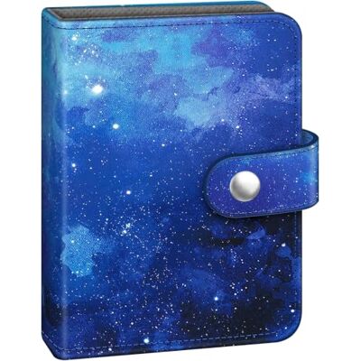 FINTIE Album Photos Mini pour Films 2x3 Pouces Album Portefeuille avec 52 Photos pour Fujifilm Instax Mini Appareil Instantané/Polaroid Hi-Print Photos, Kpop Photocard Holder Binder, (Ciel Étoilé) FINTIE Album Photos Mini pour Films 2x3 Pouces Album Portefeuille avec 52 Photos pour Fujifilm Instax Mini Appareil Instantané/Polaroid Hi-Print Photos, Kpop Photocard Holder Binder, (Ciel Étoilé)