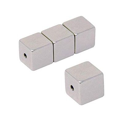 first4magnets Neodymium Halbach Array Magnet 10 x 10 x 10 mm avec trou de 2 mm sur les poteaux (Lot de 4) first4magnets Neodymium Halbach Array Magnet 10 x 10 x 10 mm avec trou de 2 mm sur les poteaux (Lot de 4)