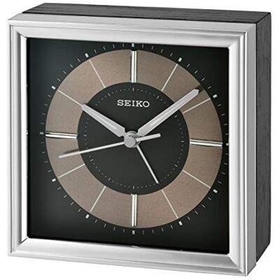 Seiko Réveil Plastique et Bois Argenté/Noir Standard, Argent/Noir, Standard Seiko Réveil Plastique et Bois Argenté/Noir Standard, Argent/Noir, Standard