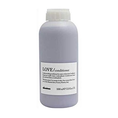 Davines Essential Haircare LOVE SMOOTHING Conditionneur Lissant 1000 ml Davines Essential Haircare LOVE SMOOTHING Conditionneur Lissant 1000 ml