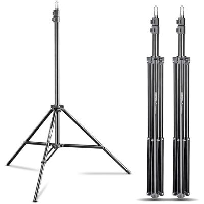 Walimex Pro WT-803 Lot de 3 trépieds de lampe 208 cm – Trépied léger en aluminium, hauteur max. 208 cm, charge maximale 3,5 kg, pour studio photo, flash, vidéo, boîte à lumière, anneau lumineux, avec Walimex Pro WT-803 Lot de 3 trépieds de lampe 208 cm – Trépied léger en aluminium, hauteur max. 208 cm, charge maximale 3,5 kg, pour studio photo, flash, vidéo, boîte à lumière, anneau lumineux, avec