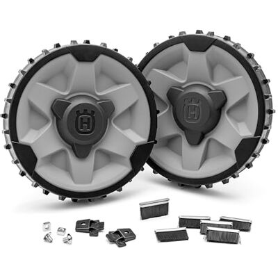 Husqvarna Automower® Terrain Kit de brosses – Convient pour Automower® 310, 315, 315X, 520 & 550 – Améliore l'adhérence sur les pentes et les sols inégaux Husqvarna Automower® Terrain Kit de brosses – Convient pour Automower® 310, 315, 315X, 520 & 550 – Améliore l'adhérence sur les pentes et les sols inégaux