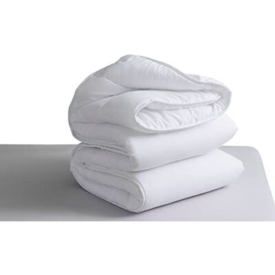 Savel Couette en fibre siliconée traitement aloe vera 300 g Automne/hiver (180 x 220 cm) Savel Couette en fibre siliconée traitement aloe vera 300 g Automne/hiver (180 x 220 cm)