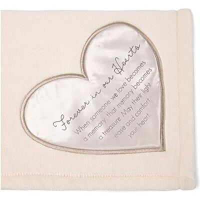 Pavilion Gift Company Forever in Our Hearts Couverture en peluche super douce en coton Crème 127 x 152,4 cm Pavilion Gift Company Forever in Our Hearts Couverture en peluche super douce en coton Crème 127 x 152,4 cm