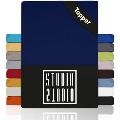STUDIO Topper Drap-Housse 100x200cm – Jersey 100 % Coton Peigné – Bleu Foncé – Certifié OEKO-TEX – Infroissable, Extensible – Pour Matelas 15–25 cm STUDIO Topper Drap-Housse 100x200cm – Jersey 100 % Coton Peigné – Bleu Foncé – Certifié OEKO-TEX – Infroissable, Extensible – Pour Matelas 15–25 cm