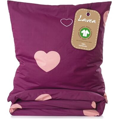 Lavea ® Parure de Lit Enfant – 135x200 cm + 80x80 cm – Bordeaux & Rose 100% Coton Biologique – Douce, Respirante, Motif Cœur Lavea ® Parure de Lit Enfant – 135x200 cm + 80x80 cm – Bordeaux & Rose 100% Coton Biologique – Douce, Respirante, Motif Cœur