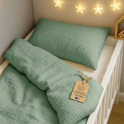 Totsy Baby Housse de Couette Bébé Mousseline 100 x 135 cm Coton – Parure de Lit avec Taie d'Oreiller 40 x 60 cm & Fermeture Éclair – Linge de Lit Enfant Mousseline Garçon Fille Oeko-Tex Sauge Totsy Baby Housse de Couette Bébé Mousseline 100 x 135 cm Coton – Parure de Lit avec Taie d'Oreiller 40 x 60 cm & Fermeture Éclair – Linge de Lit Enfant Mousseline Garçon Fille Oeko-Tex Sauge