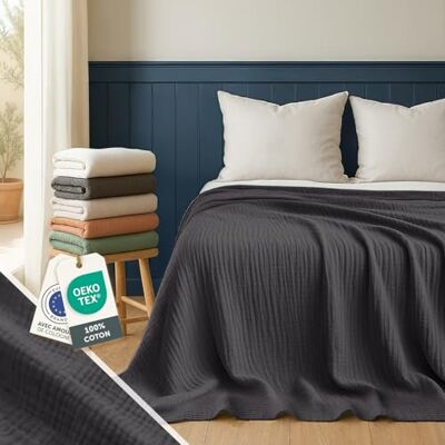 Blumtal Plaid Lit 200x230 cm en Mousseline Couvre Lit & Canapé Léger en Coton Couverture Mousseline Adulte Jeté de Lit Léger Taille 200x230 cm Jeté de Canapé Doux Couleur Anthracite Blumtal Plaid Lit 200x230 cm en Mousseline Couvre Lit & Canapé Léger en Coton Couverture Mousseline Adulte Jeté de Lit Léger Taille 200x230 cm Jeté de Canapé Doux Couleur Anthracite