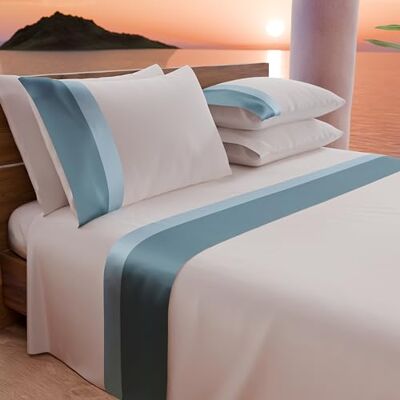 PETTI Artigiani Italiani Parure de lit 1 place et demie avec double volants en satin 3 pièces 120 x 200 draps en percale de coton drap housse et 1 taie d'oreiller, bleu clair PETTI Artigiani Italiani Parure de lit 1 place et demie avec double volants en satin 3 pièces 120 x 200 draps en percale de coton drap housse et 1 taie d'oreiller, bleu clair