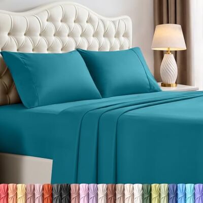 Utopia Bedding Parure de lit 4 pièces en microfibre brossée, résistante au rétrécissement et à la décoloration, facile d'entretien (très grand lit, bleu denim) Utopia Bedding Parure de lit 4 pièces en microfibre brossée, résistante au rétrécissement et à la décoloration, facile d'entretien (très grand lit, bleu denim)
