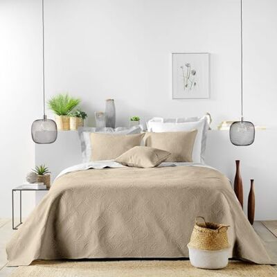 Douceur d'Intérieur , Couvre-Lit Matelassé (240 x 260 cm) et 2 Taies d'oreiller (60 x 60 cm) Romane Lin, Microfibre Unie Douceur d'Intérieur , Couvre-Lit Matelassé (240 x 260 cm) et 2 Taies d'oreiller (60 x 60 cm) Romane Lin, Microfibre Unie