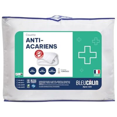 Bleu Calin Couette Tempérée Anti-acariens Douce et Confortable, Pour lit 2 Personnes, Fabriqué en France, 240 x 260 cm Bleu Calin Couette Tempérée Anti-acariens Douce et Confortable, Pour lit 2 Personnes, Fabriqué en France, 240 x 260 cm