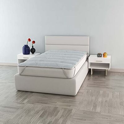 Italian Bed Linen Topper matelassé avec élastiques, bio-céramique, simple 80 x 195 cm Italian Bed Linen Topper matelassé avec élastiques, bio-céramique, simple 80 x 195 cm