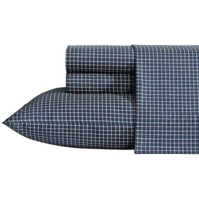 Nautica Draps pour très grand lit, parure de lit en percale de coton de qualité supérieure, décoration d'intérieur à carreaux, certifiée Oeko-Tex (Reece Plaid bleu marine, très grand lit) Nautica Draps pour très grand lit, parure de lit en percale de coton de qualité supérieure, décoration d'intérieur à carreaux, certifiée Oeko-Tex (Reece Plaid bleu marine, très grand lit)