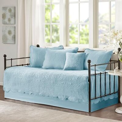 Madison Park Tuscany Parure de lit 6 pièces avec couvre-lit, matelassage damassé tendance avec bords festonnés, taies d'oreiller assorties, 99,1 x 190,5 cm, bleu Madison Park Tuscany Parure de lit 6 pièces avec couvre-lit, matelassage damassé tendance avec bords festonnés, taies d'oreiller assorties, 99,1 x 190,5 cm, bleu
