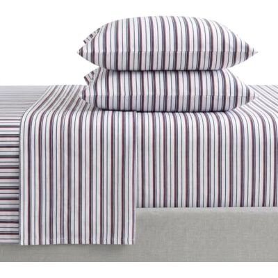 Nautica Parure de lit Queen size, drap-housse à poche profonde et taie d'oreiller, décoration d'intérieur décontractée (Aevery rayure bleu marine, grand lit) Nautica Parure de lit Queen size, drap-housse à poche profonde et taie d'oreiller, décoration d'intérieur décontractée (Aevery rayure bleu marine, grand lit)