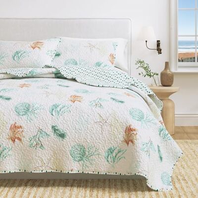 Great Bay Home Collection Key West Quilts – Couette côtière légère réversible 2 pièces avec 1 taie d'oreiller Pour toutes les saisons, pour la plage Ensembles de dessus-de-lit corail et coquillage Great Bay Home Collection Key West Quilts – Couette côtière légère réversible 2 pièces avec 1 taie d'oreiller Pour toutes les saisons, pour la plage Ensembles de dessus-de-lit corail et coquillage