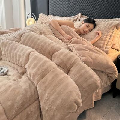 XHCTNN Couverture 1 Personne Couleur Violette Couette en Laine Velours De Lapin Artificiel éPaissi Couette éPaisse à Noyau De Couette d'hiver (E,150 * 200cm/2.5kg) XHCTNN Couverture 1 Personne Couleur Violette Couette en Laine Velours De Lapin Artificiel éPaissi Couette éPaisse à Noyau De Couette d'hiver (E,150 * 200cm/2.5kg)