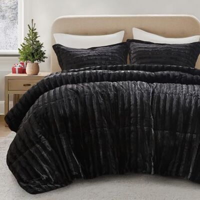 Madison Park Parure de lit moderne en duvet alternatif Housse chaude matelassée Taies assorties Polyester Noir King size Madison Park Parure de lit moderne en duvet alternatif Housse chaude matelassée Taies assorties Polyester Noir King size